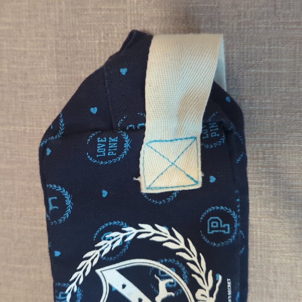 VS PINK Cosmetic Bag with Collegiate Logos Navy Color - Picture 5 of 9